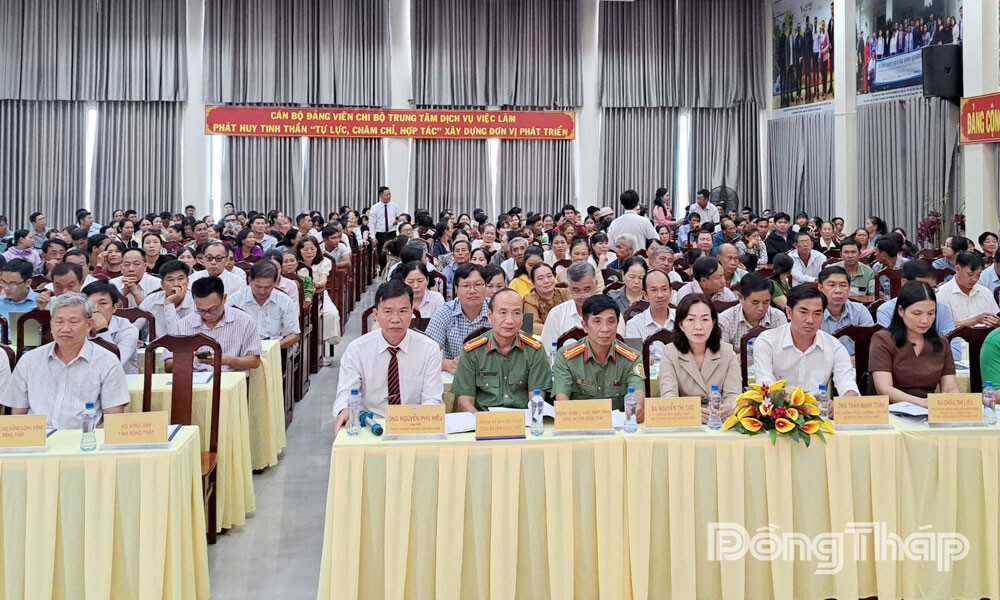 Đi làm việc ở nước ngoài theo hợp đồng: Cơ hội cải thiện thu nhập, tích lũy vốn và kinh nghiệm
