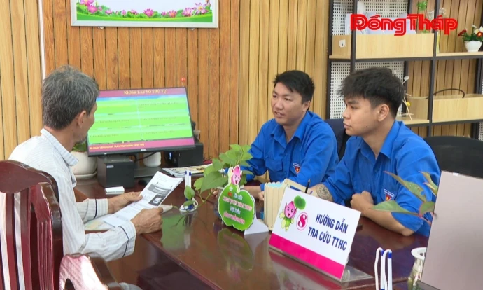 Thanh niên xã Mỹ Thọ tiên phong trong chuyển đổi số