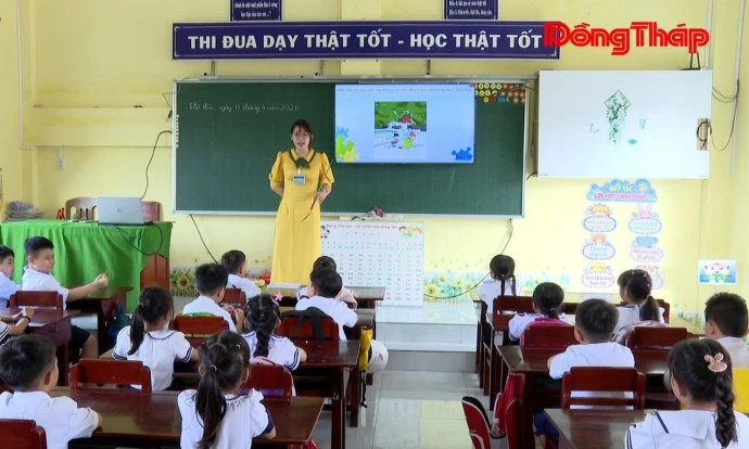 Tân Khánh Trung: Phấn đấu 100% trường học đạt chuẩn quốc gia vào năm 2030