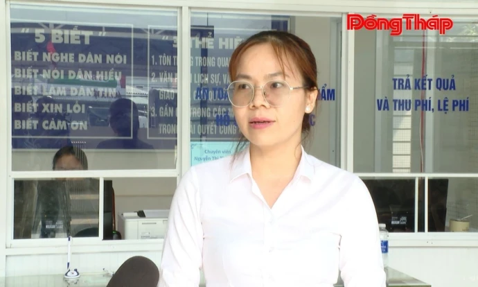 Xã Tân Hương: Đưa dịch vụ công trực tuyến đến gần người dân