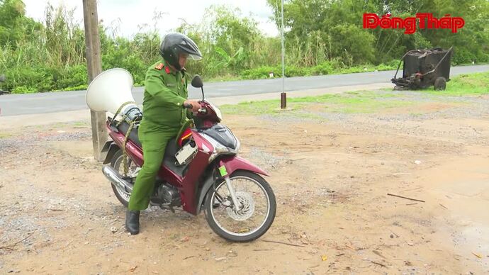 Giảm tiếng loa, tăng sẻ chia giữa mùa thi