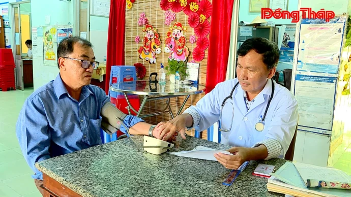 Tháo gỡ vướng mắc khi chuyển giao y tế dự phòng và dân số về xã