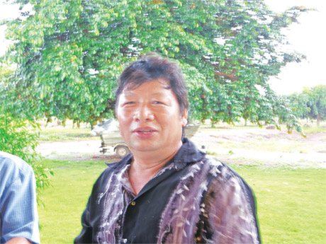 Anh Cường và vườn vú sữa Lò Rèn.