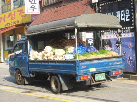 Siêu thị di động ở Incheon.