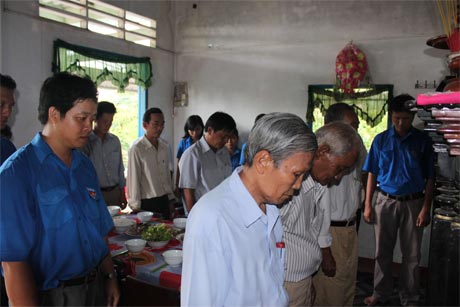 Chú thich dùm e.Ảnh P.Mai