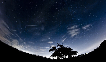 Người dân ở mọi địa phương có thể quan sát mưa sao băng vào hai đêm 12-13/8. Ảnh minh họa: Scienceheathen