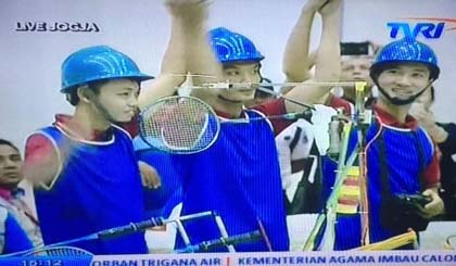 Niềm vui chiến thắng của đội tuyển Robocon Việt Nam.