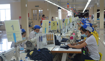 Dây chuyền sản xuất của Công ty cổ phần May Công Tiến.