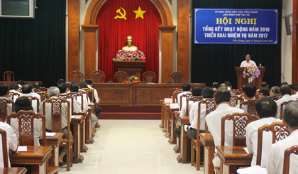 Toàn cảnh hội nghị.