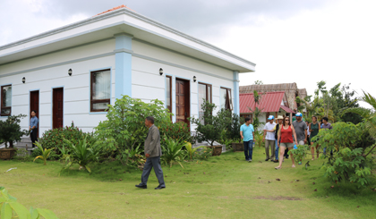 Điểm đến thứ ba trong chuyến khảo sát là Khu du lịch nghỉ dưỡng Bảo Đăng (xã Thạnh Tân, huyện Tân Phước), có diện tích hơn 5ha, với nhiều hình loại hình vui chơi, nghỉ dưỡng hấp dẫn dành cho du khách