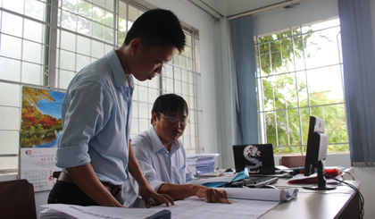 Em Võ Hữu Lợi (xã Bình Đông, TX. Gò Công) nhờ nguồn vốn vay từ NHCSXH có điều kiện hoàn thành ước mơ giảng đường và đang có công việc ổn định.