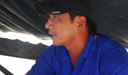 Đối tượng Nguyễn Thanh Sơn là người trực tiếp khai thác cát trái phép.