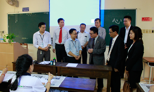 Tổng Lãnh sự Nhật Bản thăm lớp Tiếng Nhật tại Trường ĐH Tiền Giang.