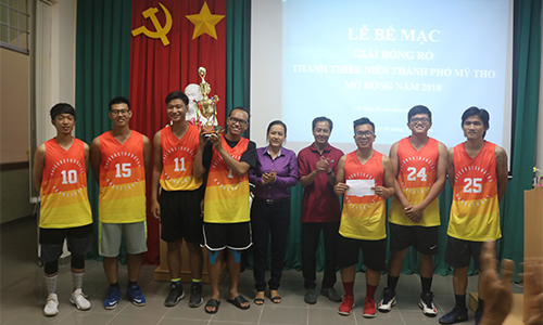 CLB Stranger TP. Hồ Chí Minh đoạt hạng Nhất lứa tuổi thanh niên.