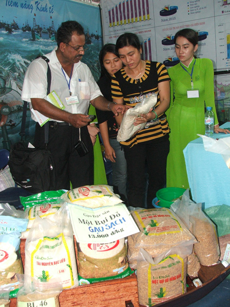 Thương hiệu góp phần gia tăng giá trị hạt gạo Việt Nam.