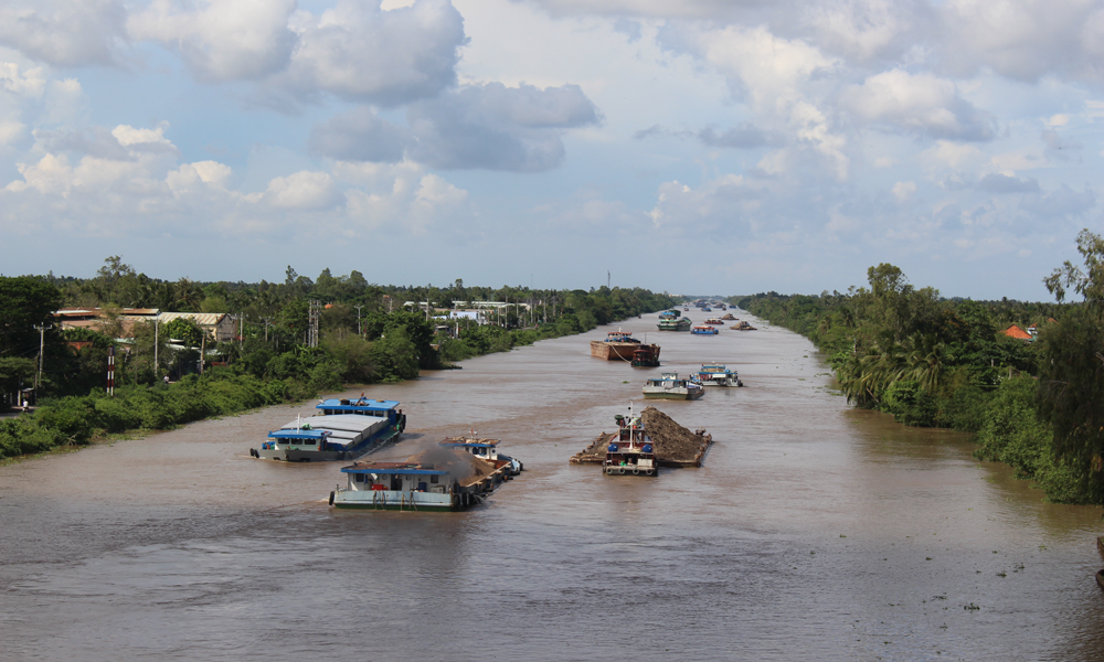Dừng Dự án Nâng cấp kênh chợ Gạo giai đoạn 2 theo hình thức hợp đồng BOT.