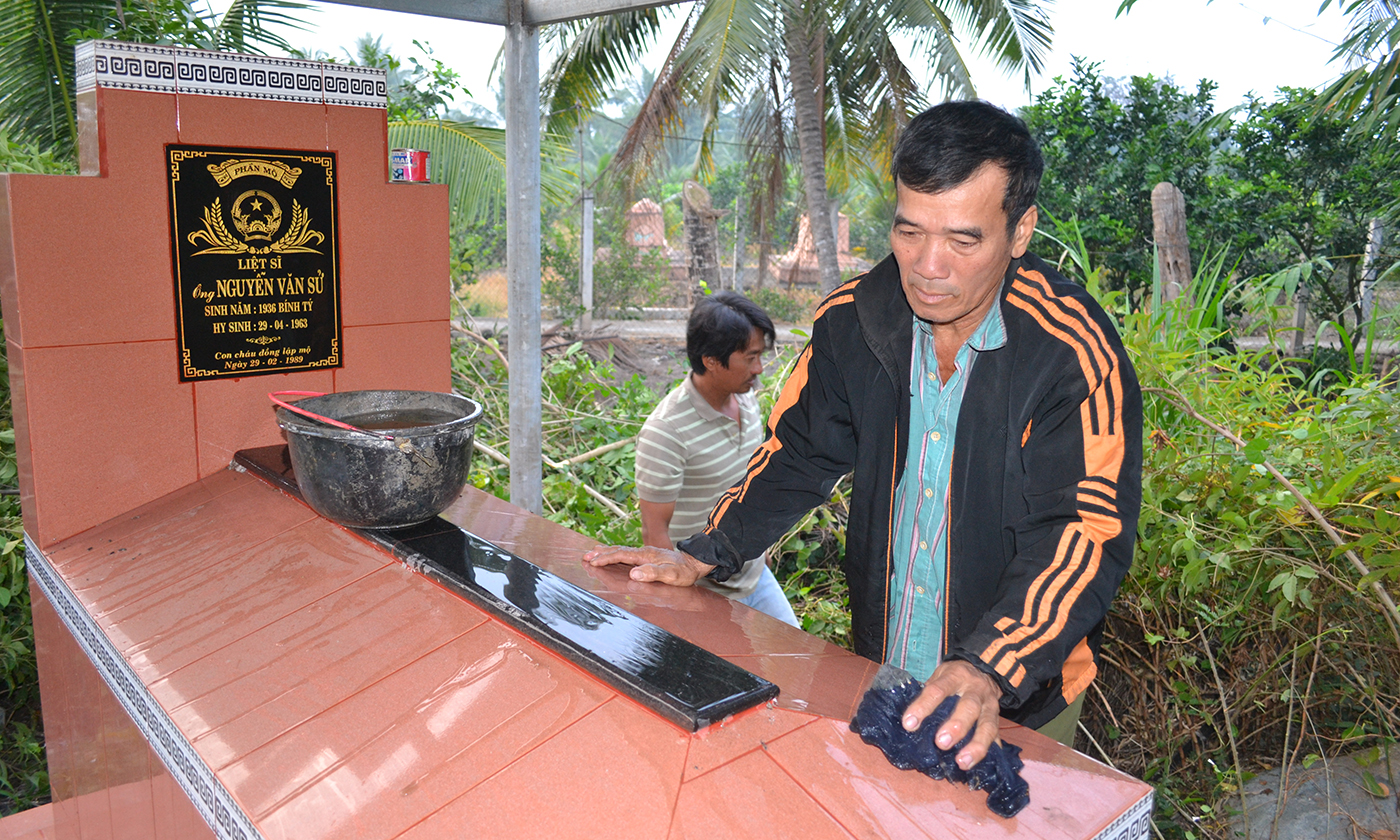 Ngày xuân tảo mộ