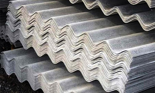 Amiăng để sản xuất tấm lợp được xác định gây ung thư và bệnh phổi.