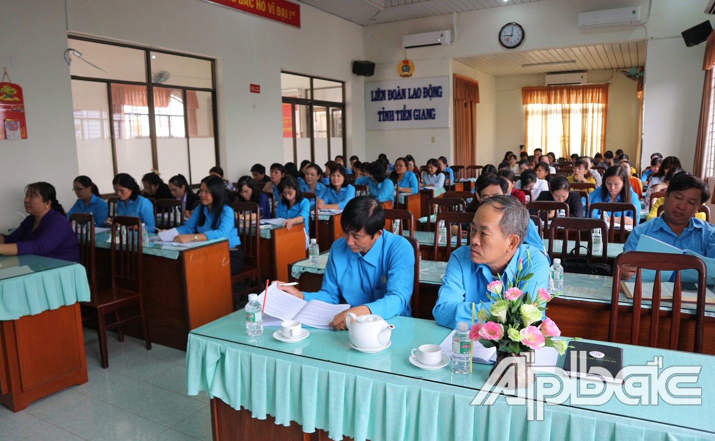 Quang cảnh buổi tọa đàm