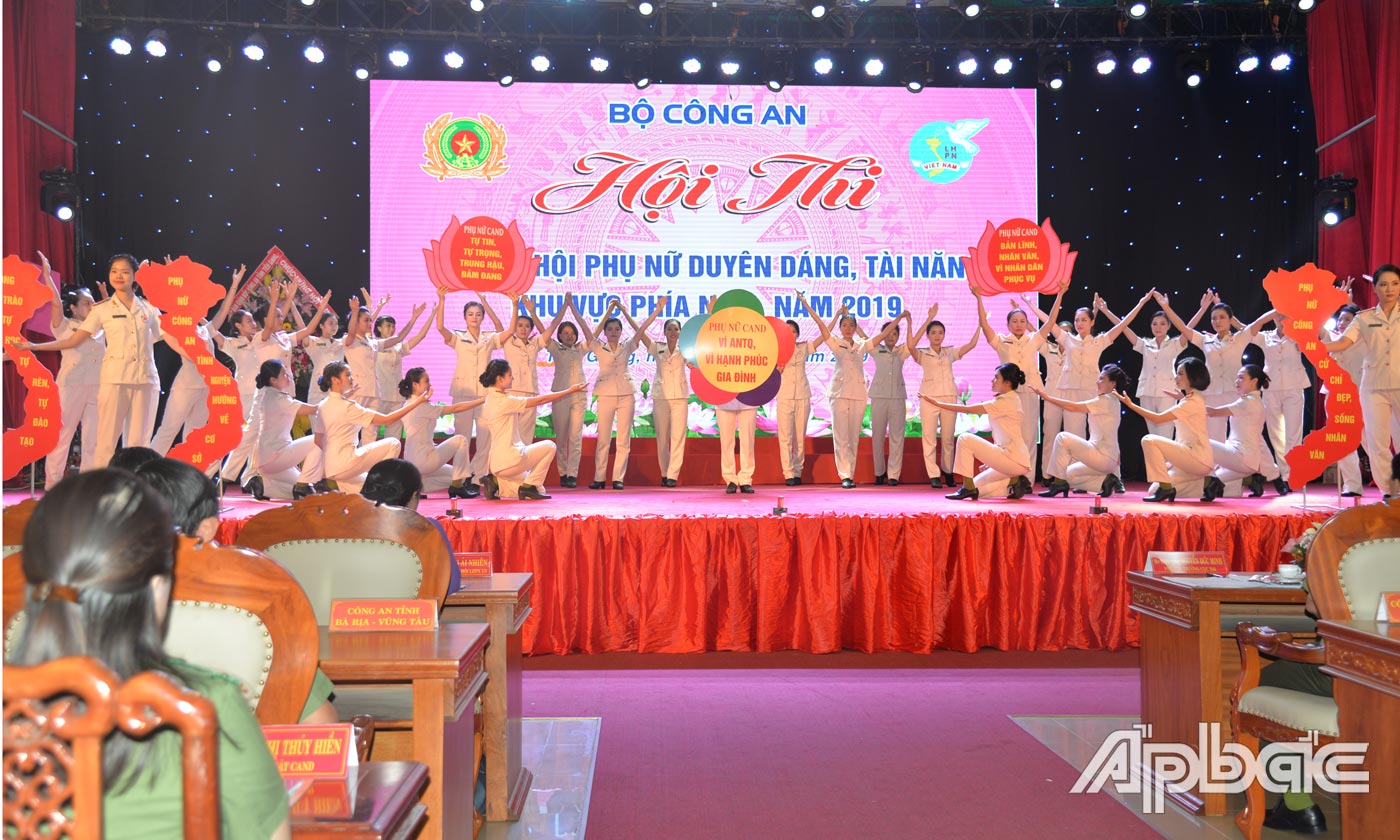 Màn biểu diễn của các thí sinh