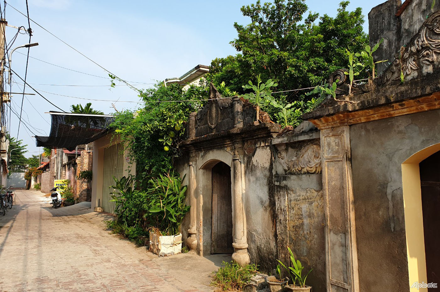 lối vào các nhà cổ