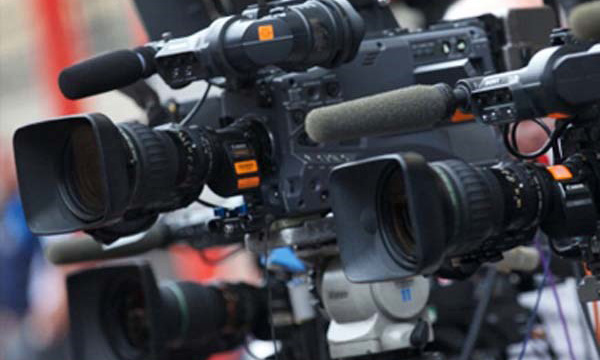 Các nhà báo cần được bảo vệ và tạo điều kiện tác nghiệp. (Nguồn: oneindia)