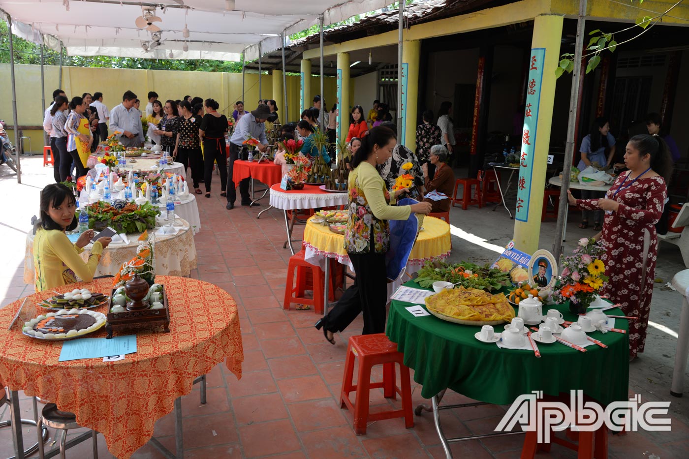 Quang cảnh hội thi