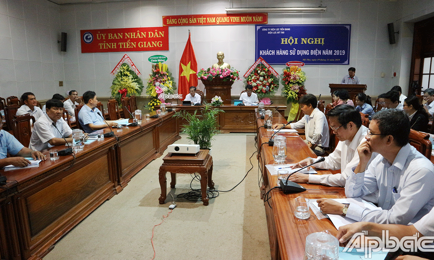 Quang cảnh hội nghị