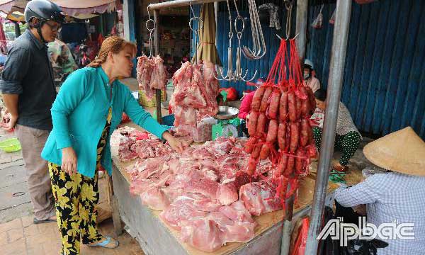Dù giá thịt heo tăng nhưng khách vẫn mua ổn định