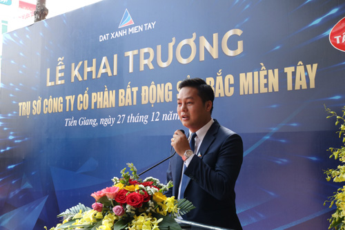 Tổng giám đốc Bắc Miền Tây - Đất Xanh Miền Tây, ông Nguyễn Minh Bảo khẳng định: Bắc Miền Tây sẽ kế thừa giá trị tốt đẹp từ công ty mẹ để trở thành doanh nghiệp BĐS uy tín hàng đầu tại Tiền Giang và ĐBSCL