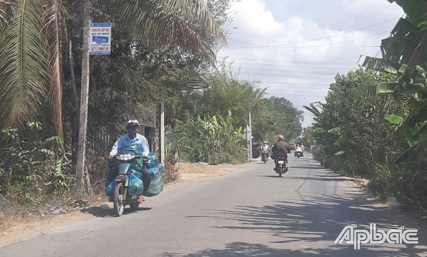 Người dân ở vùng nông thôn thực hiện nghiêm Chỉ thị 16.