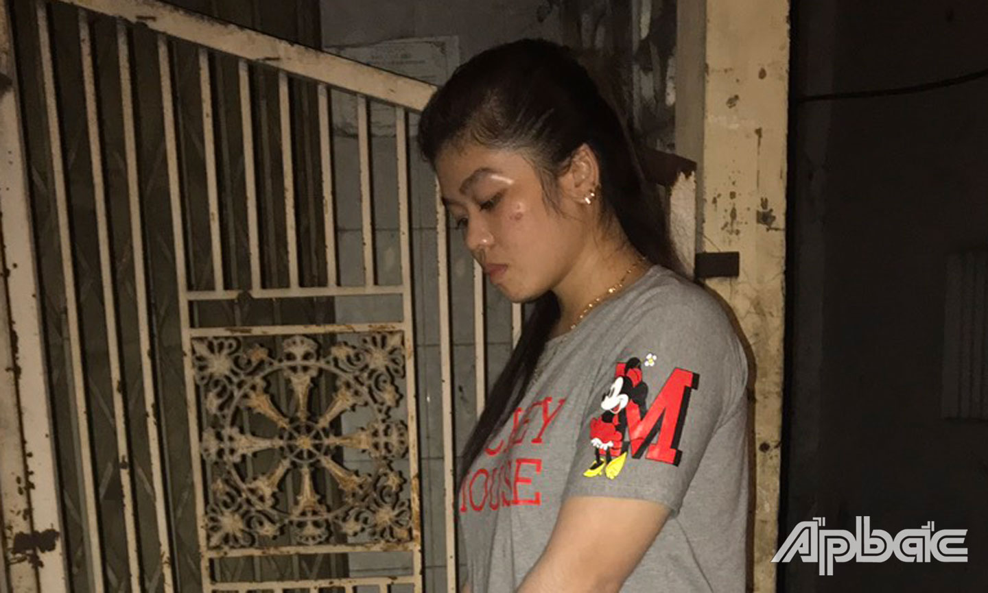 Nga bị bắt giữ khi đang tàng trữ trái phép chất ma túy.