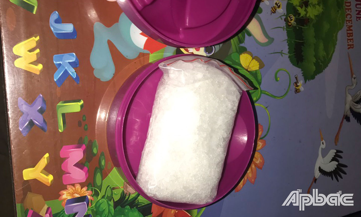 Tang vật bị thu giữ.