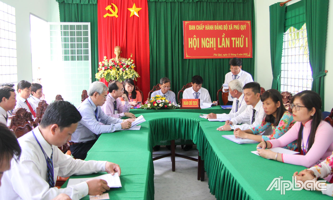 Hội nghị Ban Chấp hành khóa mới họp phiên thứ I thảo luận giới thiệu nhân sự Bí thư.