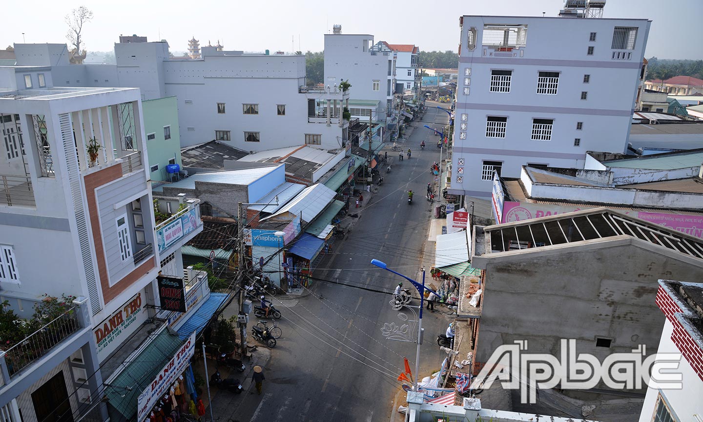 Một góc thị trấn Vĩnh Bình.
