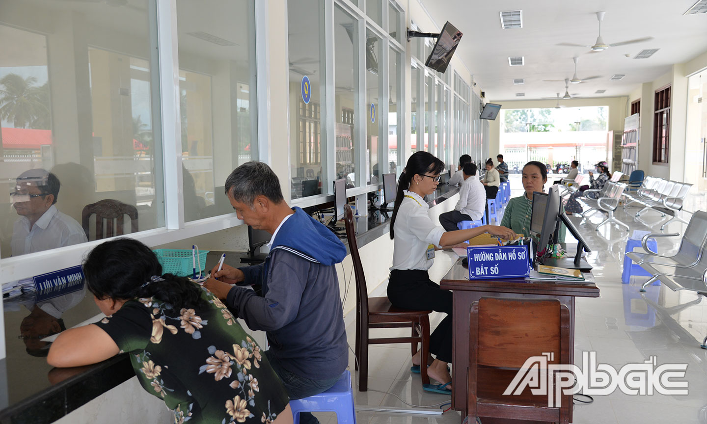 Tiền Giang xây dựng Chính quyền số nhằm hướng đến việc phục vụ người dân và doanh nghiệp ngày càng tốt hơn.