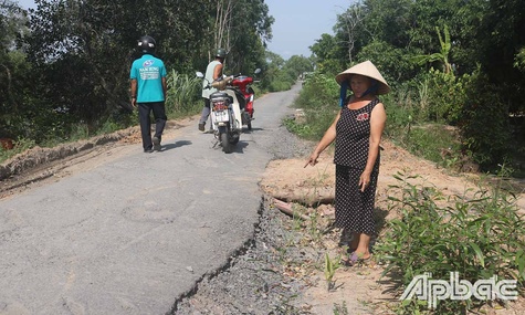 Thi công đường Bắc Đông ảnh hưởng việc đi lại của người dân