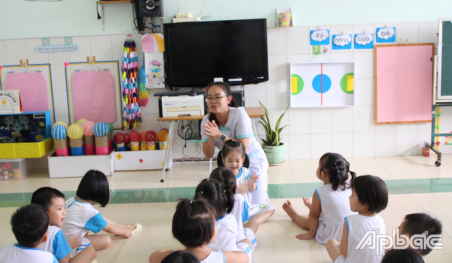  Ngành giáo dục cần có cái nhìn và giải pháp lâu dài cho bậc học mầm non