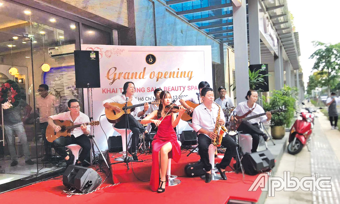 Ban nhạc Đỗ Hải đã khẳng định thương hiệu và được mời biểu diễn ở nhiều tỉnh, thành trên cả nước.