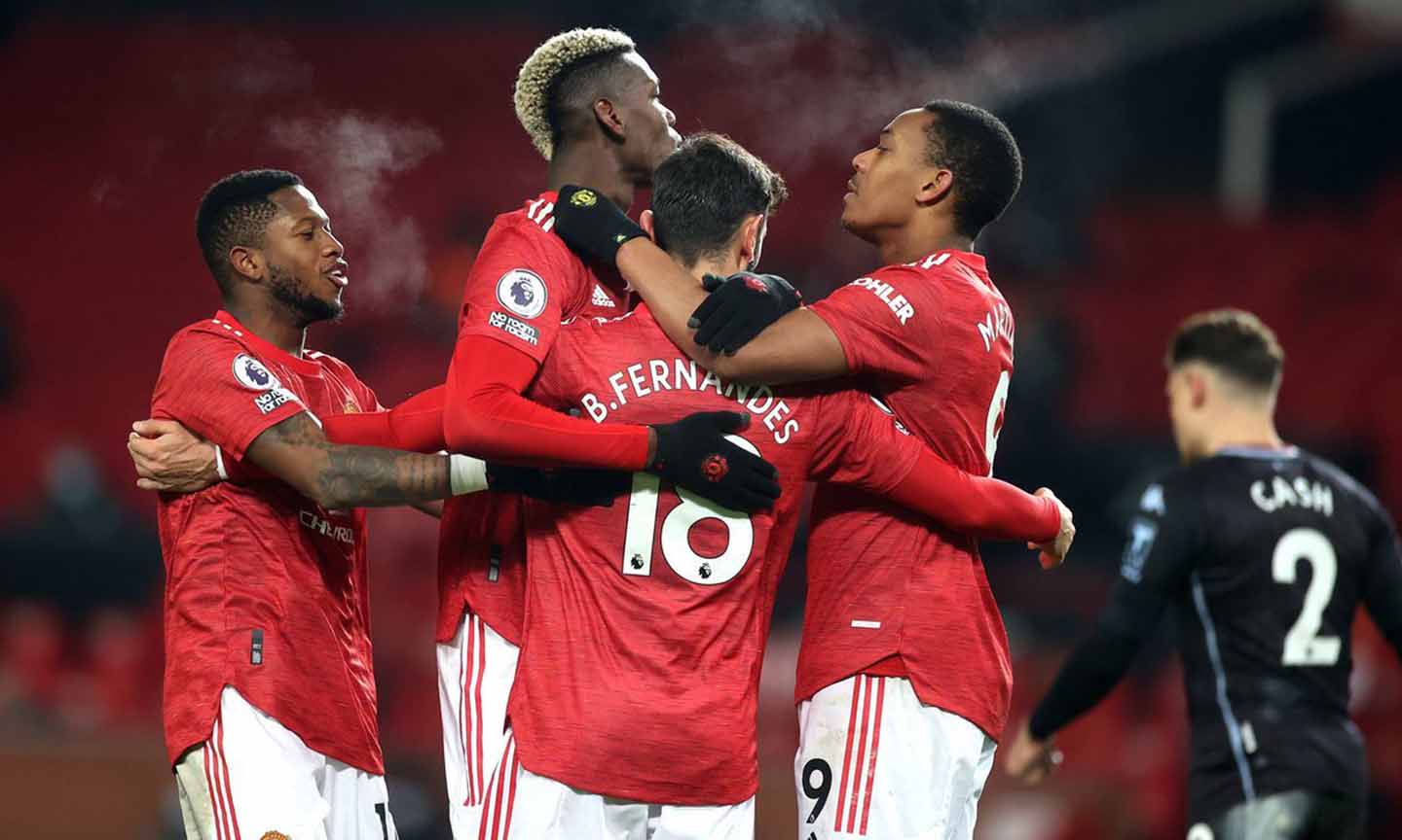 Sự trỗi dậy của Manchester United làm cho cuộc đua vô địch thêm hấp dẫn. Ảnh: Vietnamnet.vn