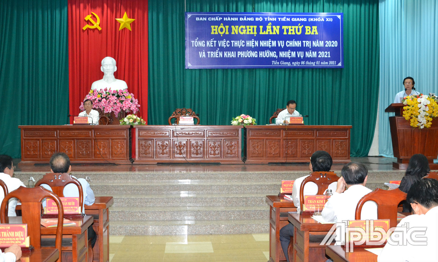 Quang cảnh hội nghị.