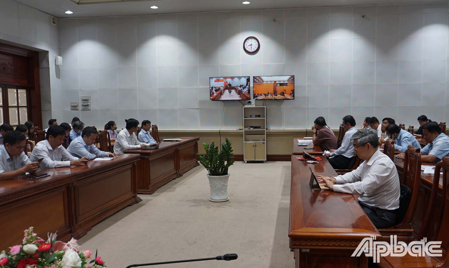 Quang cảnh tại điểm cầu Tiền Giang 