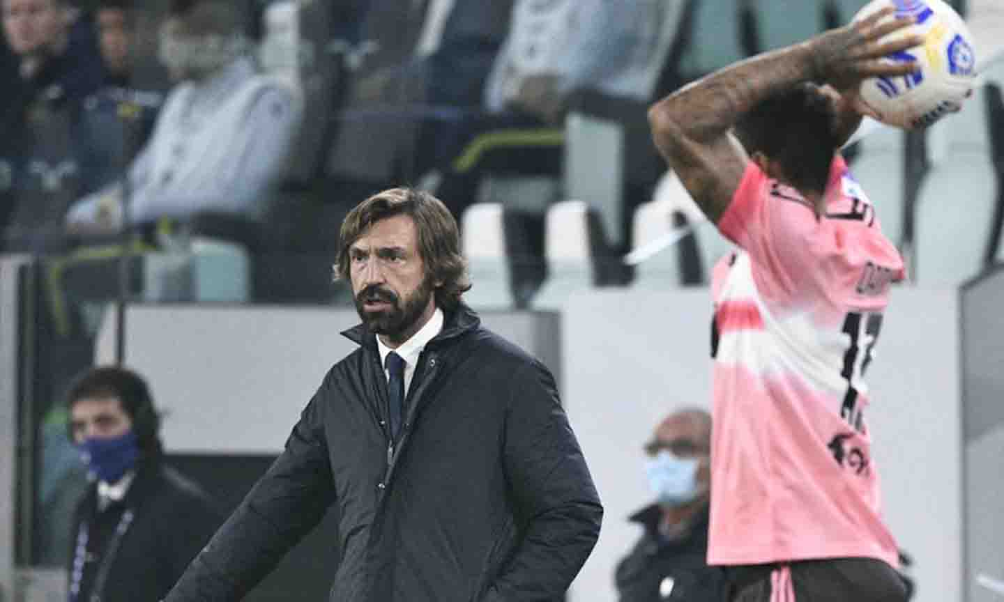 Pirlo đang có phần hụt hơi trước các đốin thủ trực tiếp như Conte (Inter Milan) và Pioli (AC Milan) trong cuộc đua ở Serie A. Ảnh: Vietnamnet.vn