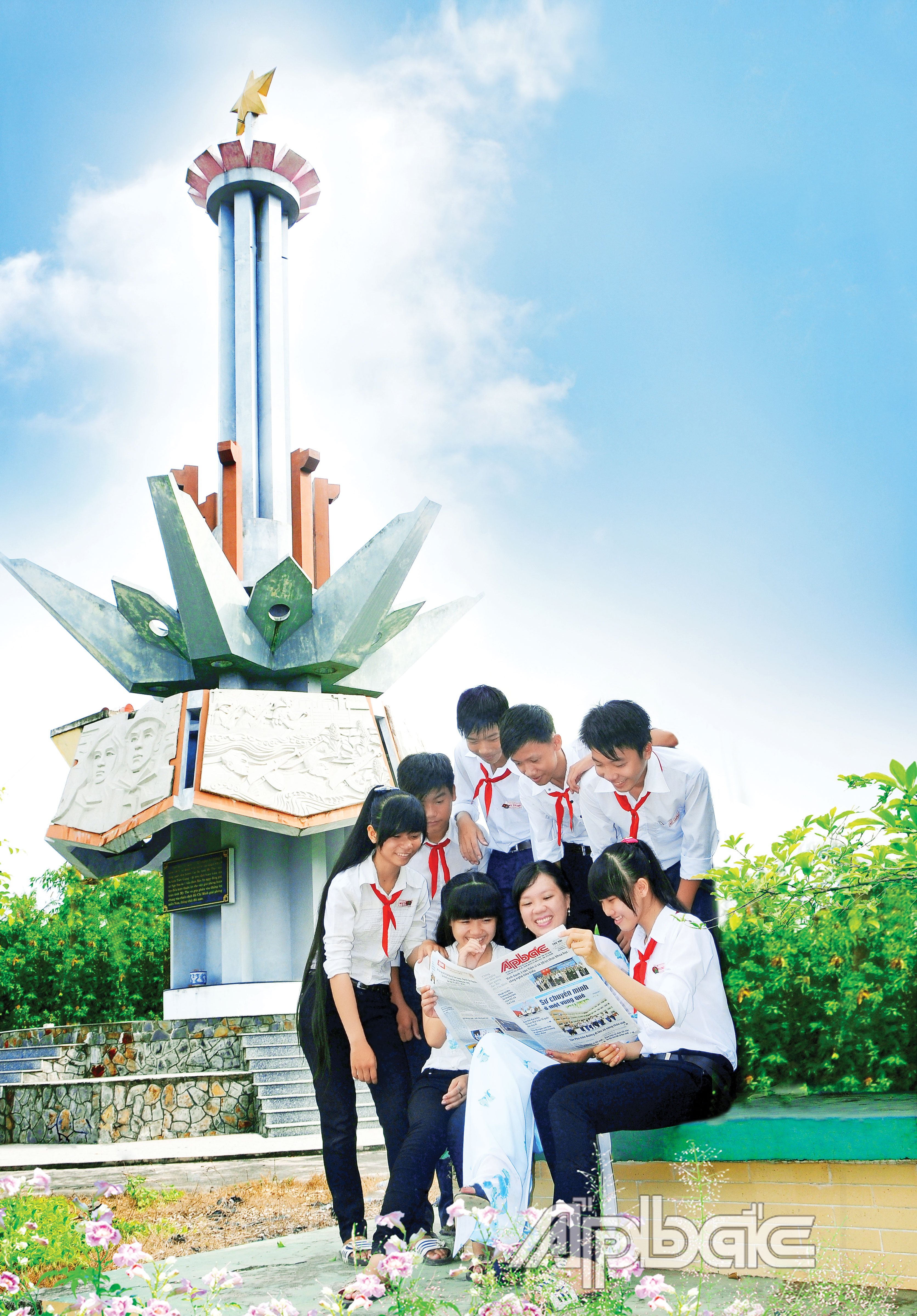 Tượng đài ở Khu Di tích Chiến thắng Ngã Sáu - Bằng Lăng. Ảnh: DUY SƠN