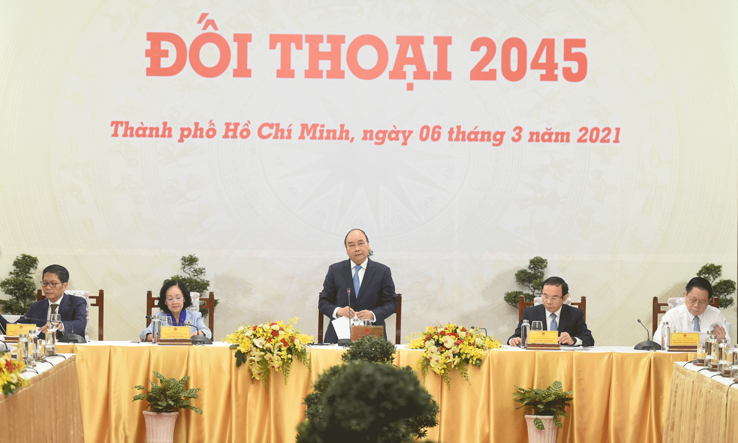 “Đối thoại 2045” sẽ tổ chức định kỳ để lắng nghe tiếng nói từ giới tinh hoa, từ các trí thức, các doanh nghiệp về hiện thực hóa mục tiêu Việt Nam hùng cường, thịnh vượng. Ảnh: VGP/Quang Hiếu 