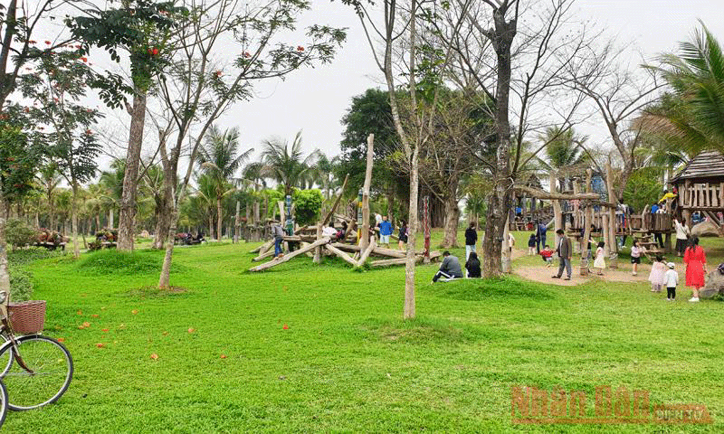 TCDL đã và đang nỗ lực để giúp các địa phương, doanh nghiệp phục hồi ngành du lịch do đại dịch. (Ảnh: T.LINH)