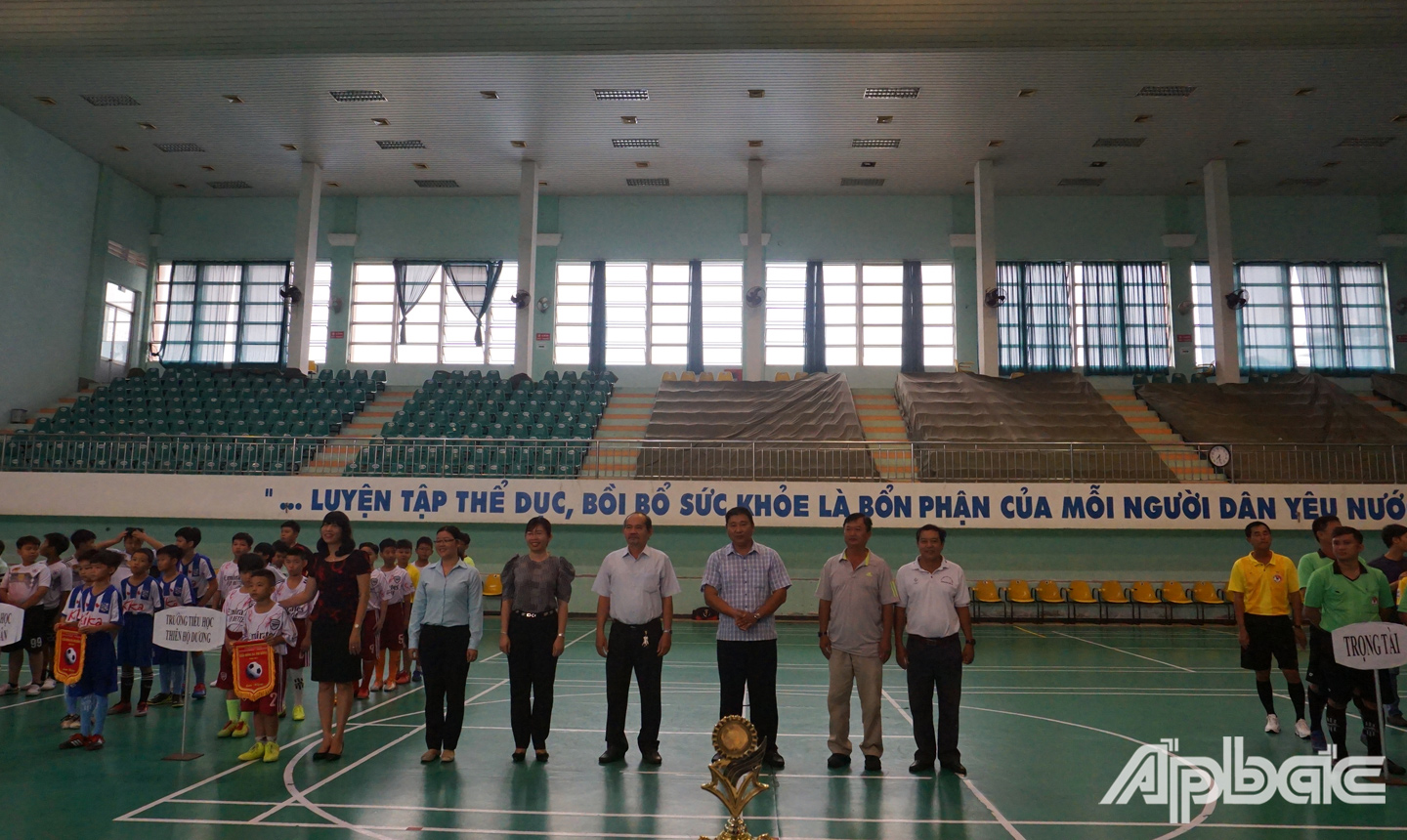 Quang cảnh lễ khai mạc