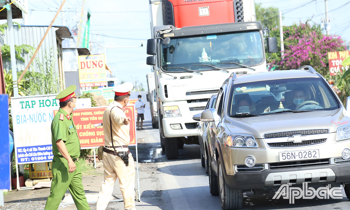 Lực lượng kiểm soát sẽ tạo “luồng xanh” trên các tuyến.