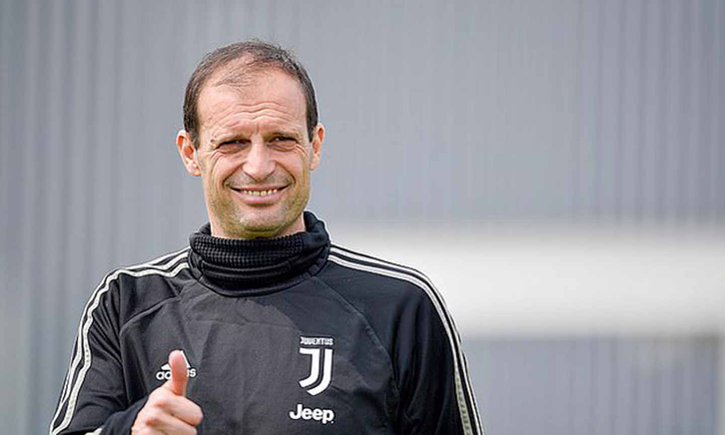 Allegri với nhiệm vụ đưa Juventus trở lại ngôi vương Serie A và hoàn thành