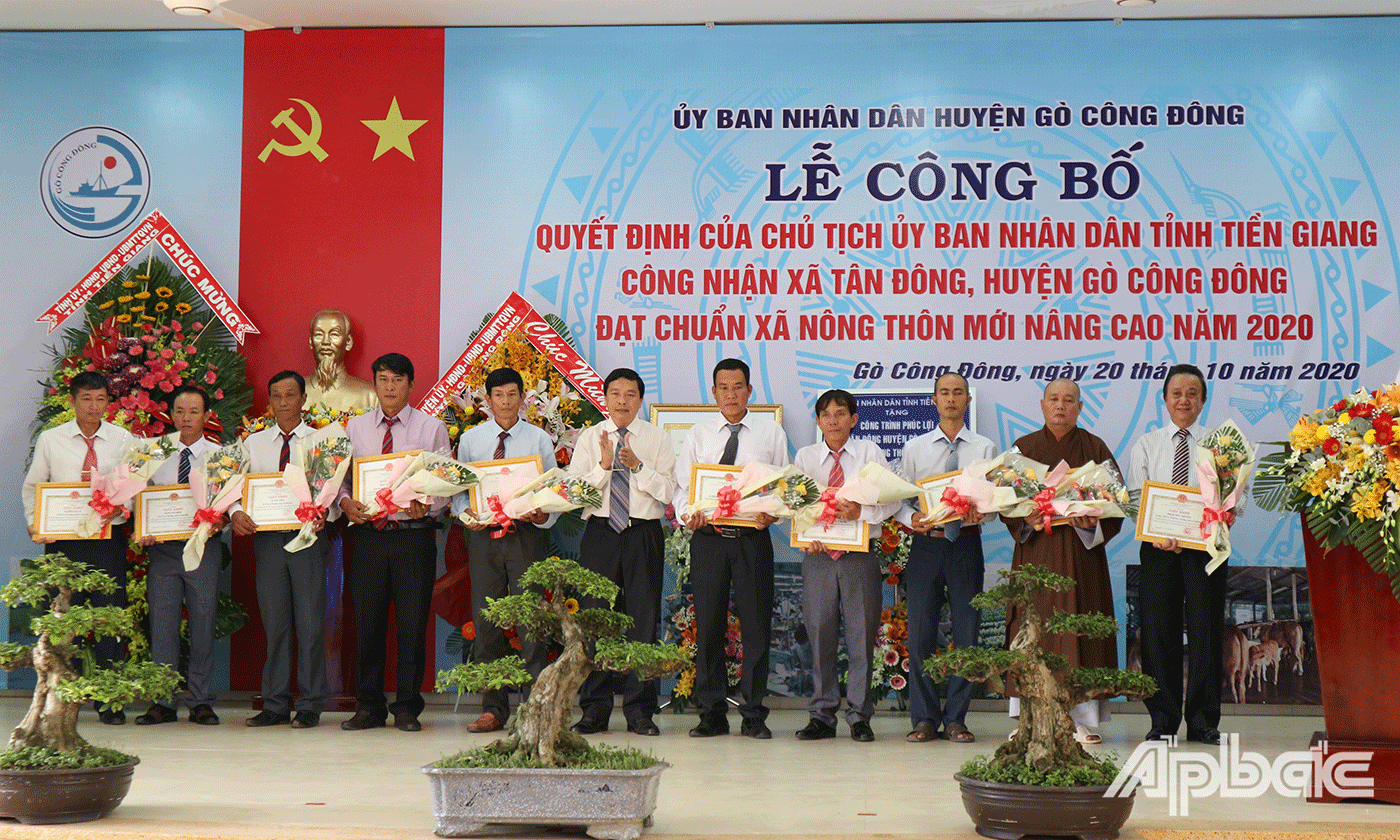 Các cá nhân điển hình trong có nhiều đóng góp trong công tác xây dựng nông thôn mới tại địa phương 